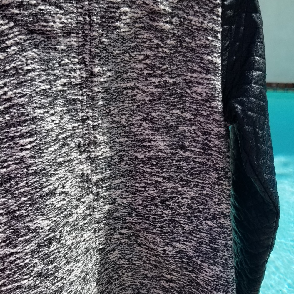 Anthropologie Cartonnier Boucle SweaterJacket - Picture 7 of 8